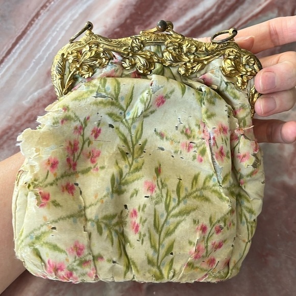 ANTIQUE French chiné silk purse watercolor floral Edwardian Victorian wedding - Picture 4 of 11